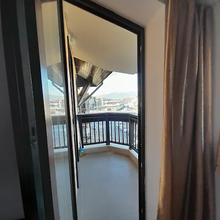 Apartman Apartment 5302 Near The Ski Lift Banszko